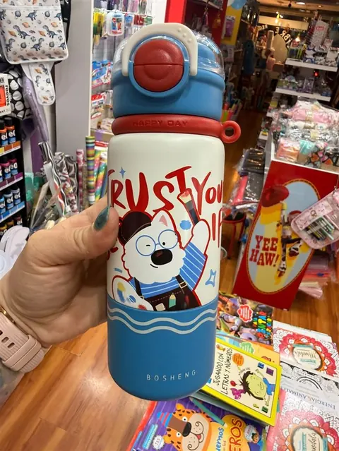 Botella térmica infantil con diseño de oso — Les Enfants Librería Boutique