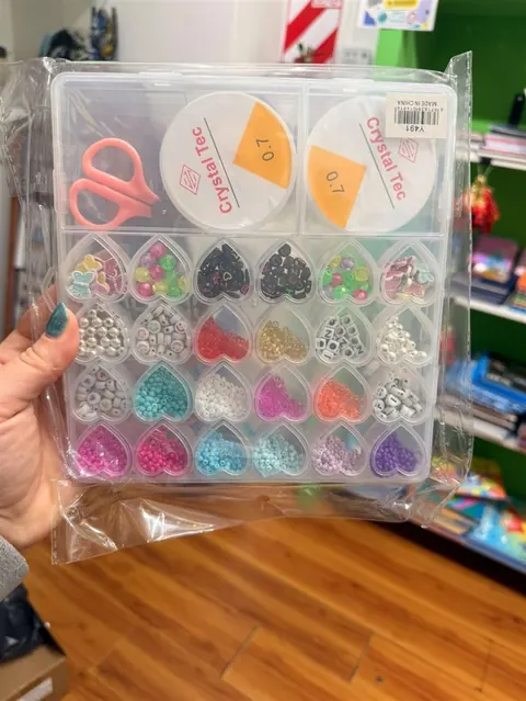 Organizador de cuentas y mostacillas Crystal Tec con tijera — Les Enfants Librería Boutique